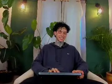 Chaturbate Free Live Porn of aron_ford