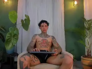Chaturbate Nude Webcam of aron_ford