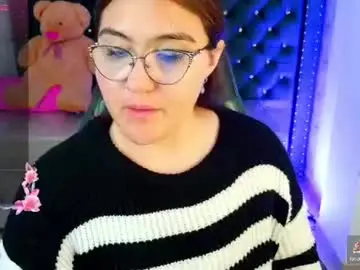 Chaturbate Best live sex cam show of diamondfox_m