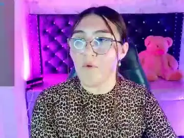 Chaturbate Watch Live Sex Cams of diamondfox_m