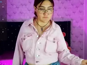 Chaturbate Free Porn Cam of diamondfox_m