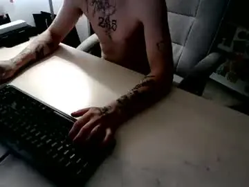 Chaturbate Best live sex cam show of hornyfitboy24