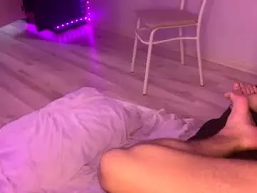Chaturbate Adult Webcam of moonbabycouple
