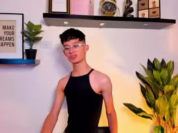 Chaturbate Nude Webcam of patrick_howland_