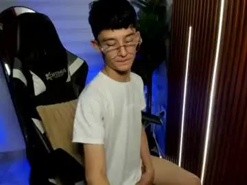Chaturbate Free Porn Cam of patrick_howland_