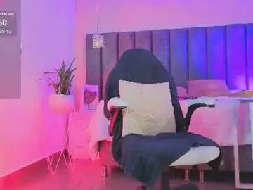 Chaturbate Watch Live Sex Cams of sophimariin