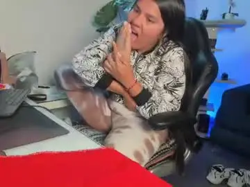 Chaturbate Live Sex of antonellariu