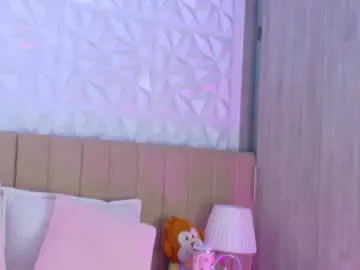 Chaturbate Watch Live Sex Cams of bunnynicolle