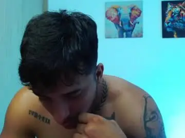 Chaturbate Adult Webcam of darius_phoenix