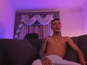 Chaturbate Free Live Porn of dereck_boyy_