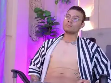 Chaturbate Free Live Porn of joseph_spider
