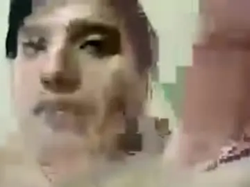 Chaturbate Live Sex of julianalvarez95