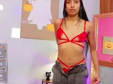Chaturbate Best live sex cam show of littlee_emilyy_
