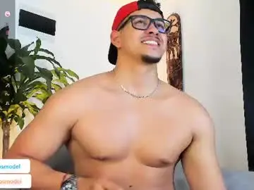 Chaturbate Free Live Porn of lucasanto_