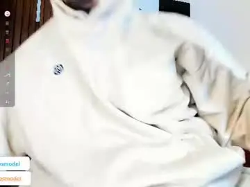 Chaturbate Best live sex cam show of lucasanto_