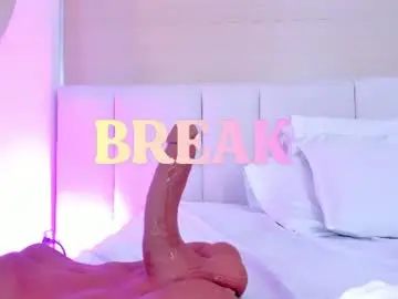 Chaturbate Nude Webcam of miia_blaze