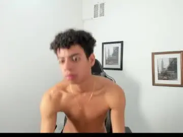 Chaturbate Live Porn of alexx_cum18