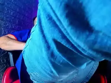 Chaturbate Best live sex cam show of axell_cross2