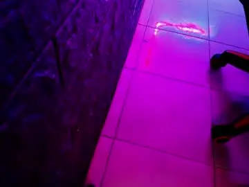 Chaturbate Best live sex cam show of axell_cross2