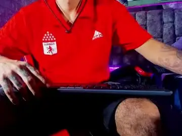 Chaturbate Live Sex Cam of axell_cross2