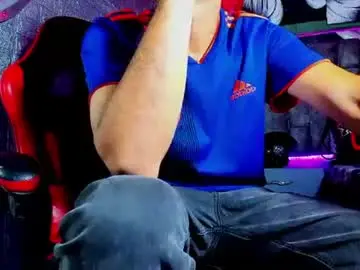 Chaturbate Watch Live Sex Cams of axell_cross2