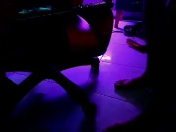 Chaturbate Sex Cam of axell_cross2