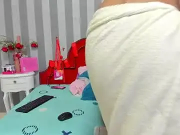 Chaturbate Live Sex Cam of caroyandy