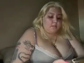 Chaturbate Live Sex of findompurpbabyy