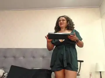 Chaturbate Live Sex Cam of scarlettgreen_