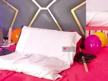 Chaturbate Live Porn of scarletthott1