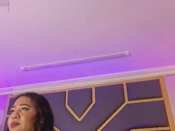 Chaturbate Live Sex Cam of scarletthott1