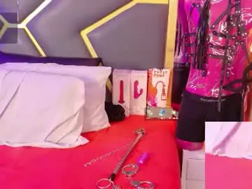 Chaturbate Free Porn Cam of scarletthott1