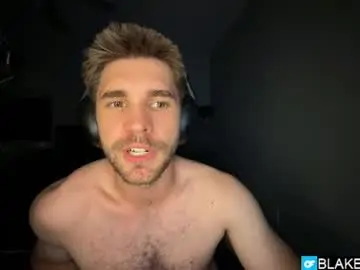 Chaturbate Free Porn Cam of blakemiles2