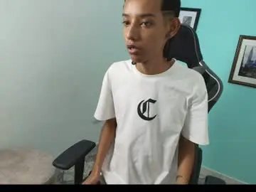 Chaturbate Watch Live Sex Cams of drake_cum23
