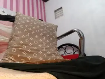 Chaturbate Free Porn Cam of xxrowenatastycockforyouxx
