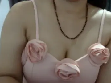 Dscgirls Free Porn Cam of Jassi_55