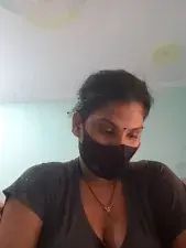 Dscgirls Adult Webcam of Chahat_Hotty