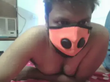 Dscgirls Adult Video Chat of YOUNTEECOUPLE