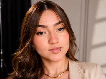 Imlive Watch Live Sex Cams of Lily_West