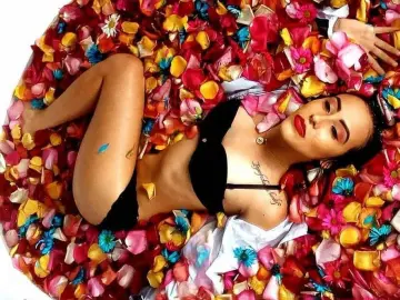 Imlive Live Sex of Kaia_Gerber