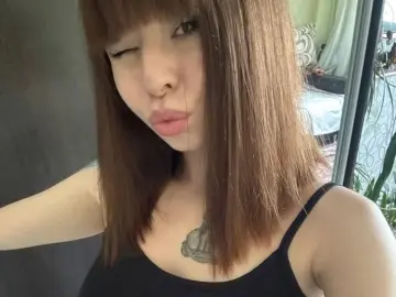 Imlive Live Porn of AmelliLess