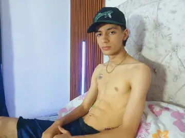 Imlive Live Sex Cam of xewcol