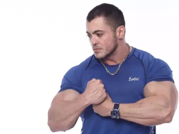 Imlive Free Live Porn of MuscleAndSex
