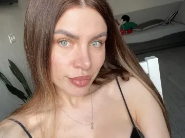 Imlive Best live sex cam show of SweetLena