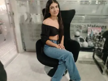 Imlive Nude Webcam of Lisa_Hils