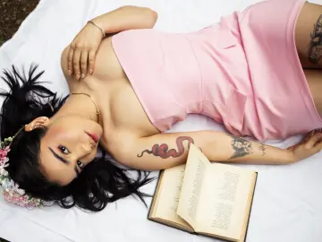 Imlive Adult Video Chat of Connie4