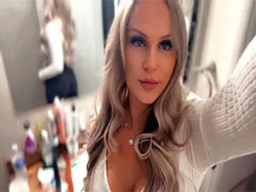 Imlive Best live sex cam show of TiffanySkyXo