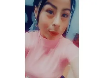 Imlive Free Live Porn of LiizzSweetX