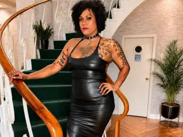 Imlive Free Porn Cam of ParisHazell