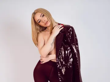 Imlive Live Porn of AngieShae